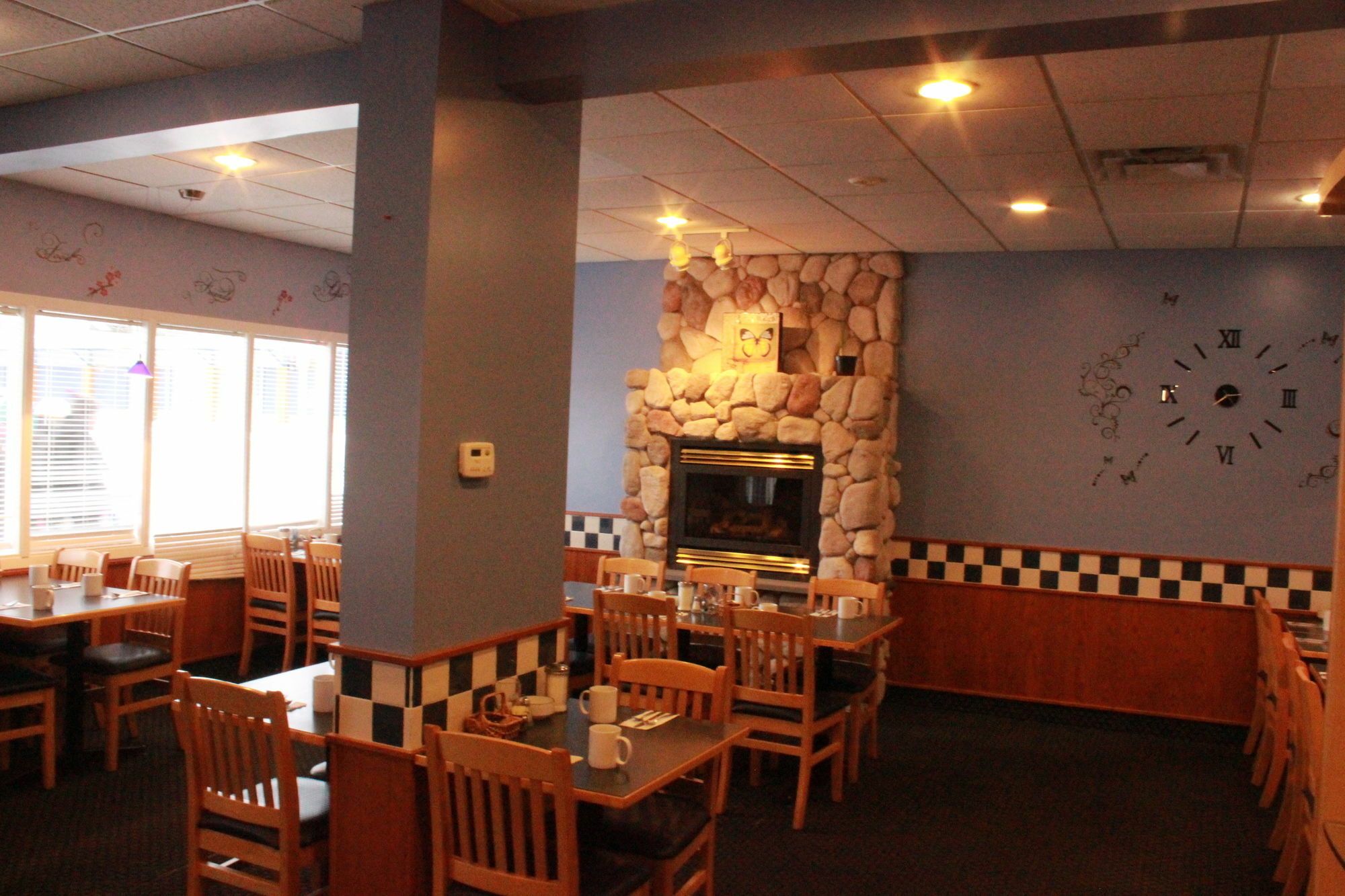 Econo Lodge Prince George Exterior foto